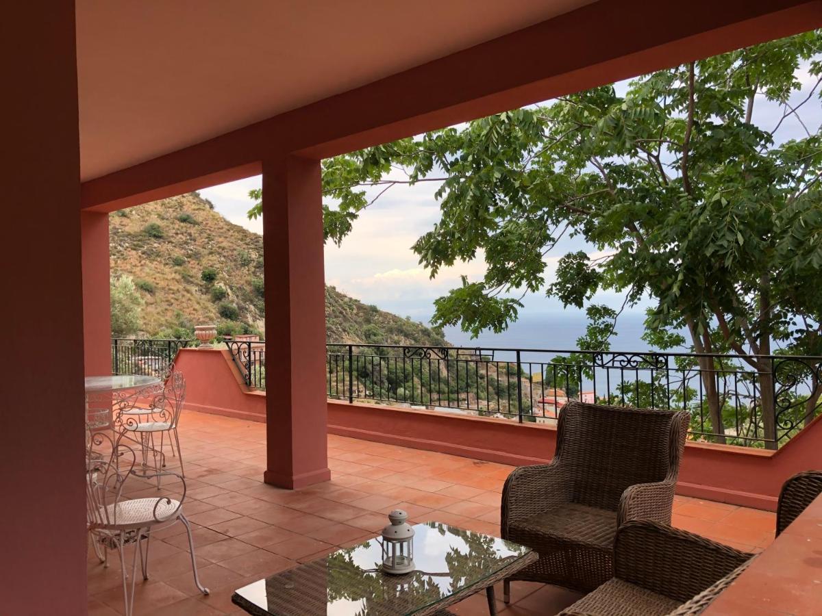 Villa Le Petit Paradis Taormina Dış mekan fotoğraf